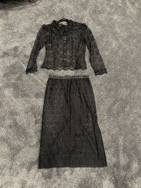 Rare Vintage Black Lace 2pc Set Sheer Button-Up Top & Lace Skirt low back sequin